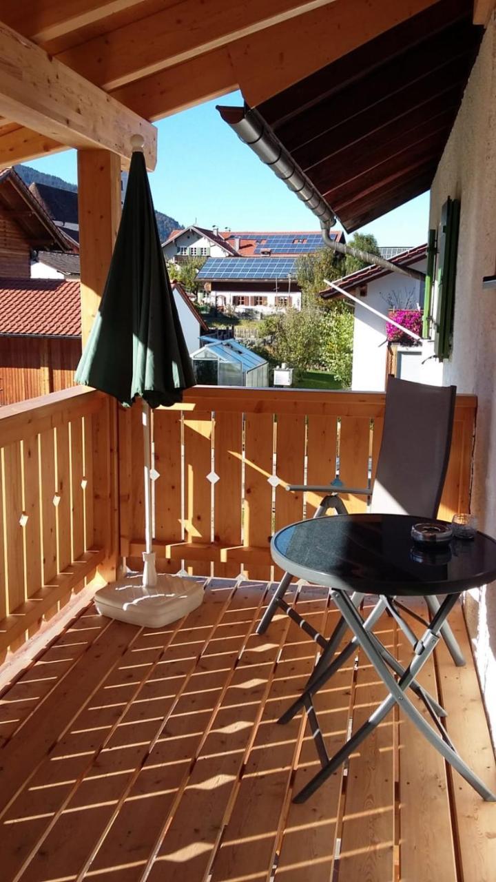 Gaestehaus Attenhauser Unterammergau Exterior photo