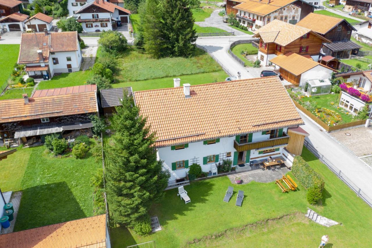 Gaestehaus Attenhauser Unterammergau Exterior photo